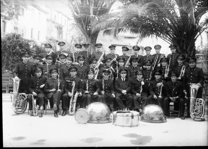 Compoñentes da banda de música "La Lira"